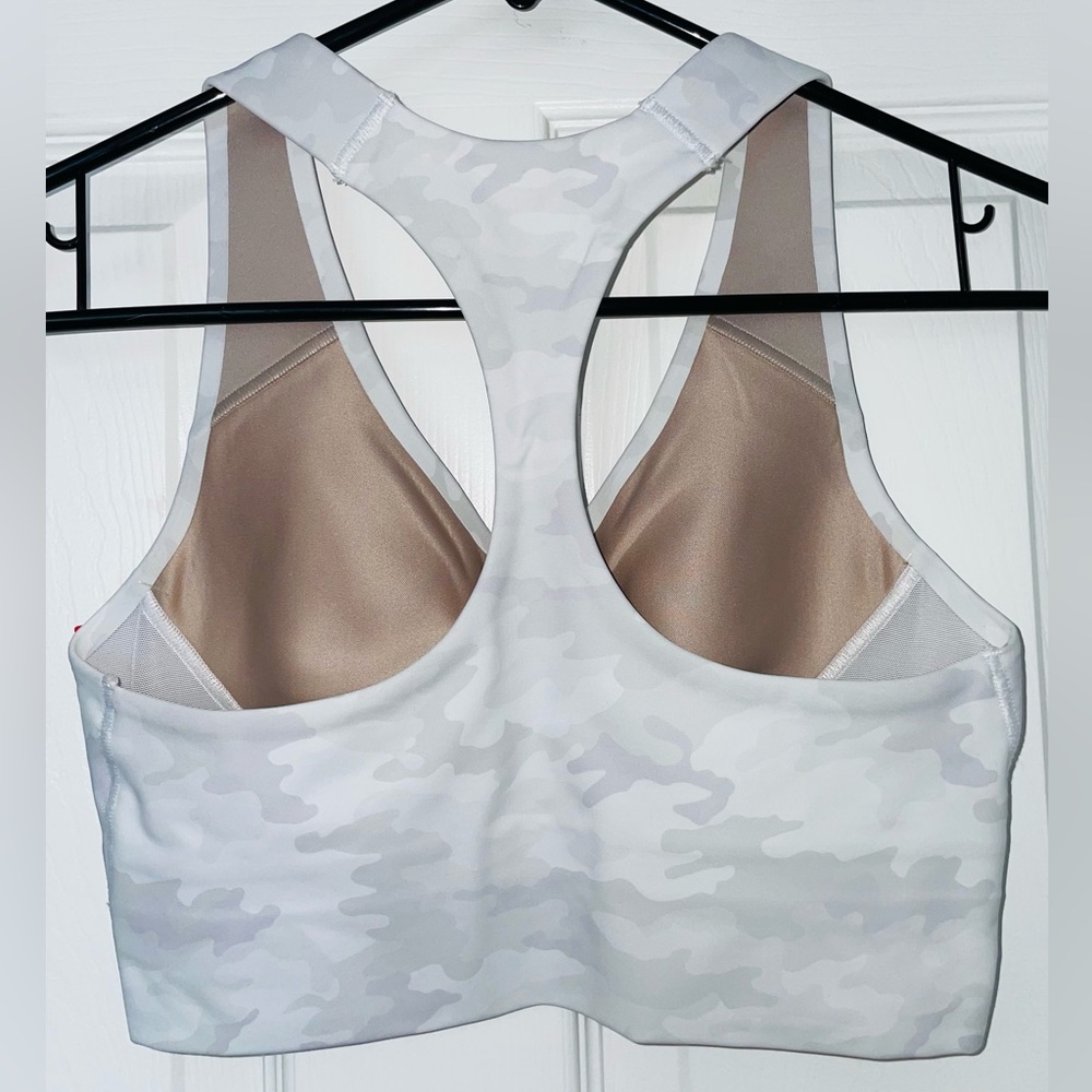 Spanx sports bra (XS) - Picture 6 of 12